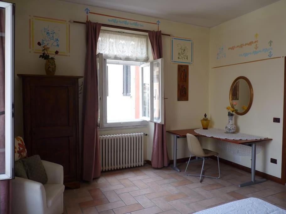 Appartamento Palazzo Del Provveditore Vista Lago Ντεζεντσάνο ντελ Γκάρντα Εξωτερικό φωτογραφία